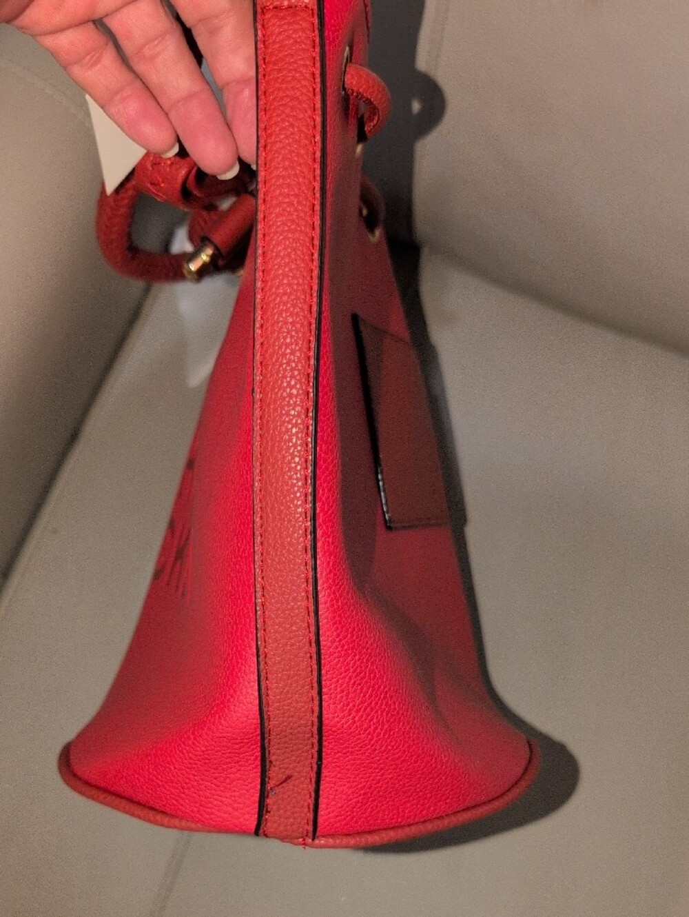 Red 2 Tone 'The Bucket' Women's Bucket Bag - Picture 8 of 12